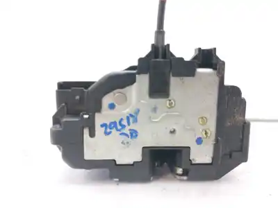 Peça sobressalente para automóvel em segunda mão fechadura da porta dianteira direita por nissan note (e11e) max 2.10 86 cv / 63 kw referências oem iam 805009u10c