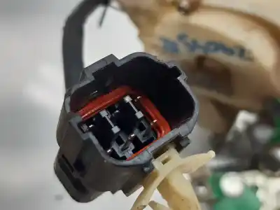 Peça sobressalente para automóvel em segunda mão fechadura da porta dianteira esquerda por kia sorento (bl) (2002->) 2.5 crdi referências oem iam a045777