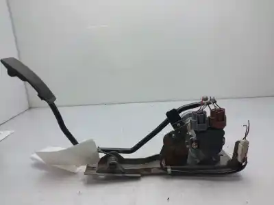 Pièce détachée automobile d'occasion pédale d'accélérateur pour nissan patrol gr (y61) comfort références oem iam 18002vb30a  