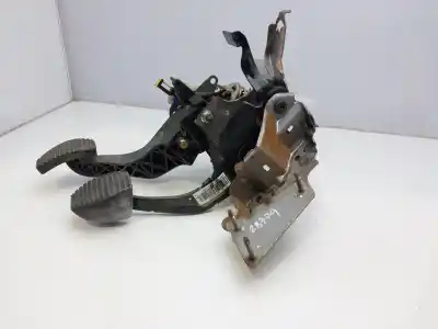 Pièce détachée automobile d'occasion pédale d'embrayage pour peugeot 3008 premium références oem iam 2127ch  