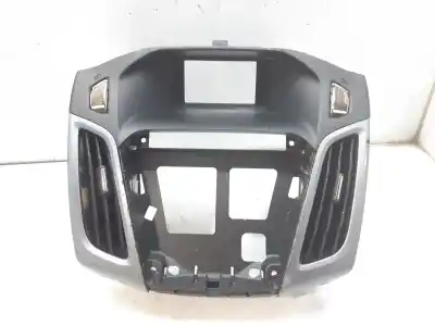 Tweedehands auto-onderdeel beluchting grille voor ford focus turn. (cb8) titanium oem iam-referenties bm5118835