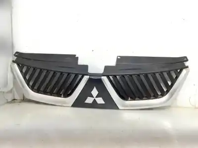 Автозапчасти б/у передняя решетка за mitsubishi outlander (cw0) 2.0 di-d intense ссылки oem iam 7450a035ha  