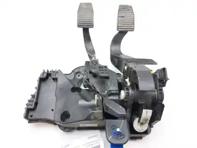 Pièce détachée automobile d'occasion pédale d'embrayage pour jeep compass ii sport 4x2 références oem iam 2583340005  