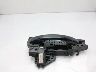 Peça sobressalente para automóvel em segunda mão puxador exterior traseiro direito por audi a4 avant (8k5) 2.0 básico [2.0 ltr. - 105 kw 16v tdi] referências oem iam 8t02837886  