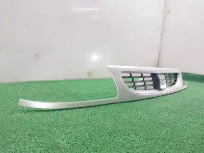 Pièce détachée automobile d'occasion grille avant pour seat ibiza ii (6k1) 1.9 sdi références oem iam 6k0854643  