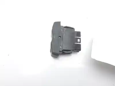 Автозапчастина б/у передні вікний вмикач для dacia logan mcv laureate посилання на oem iam 6001546816  