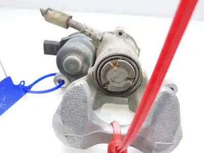 Автозапчасти б/у задний левый тормозной суппорт за jeep compass ii sport 4x2 ссылки oem iam 68338709aa  