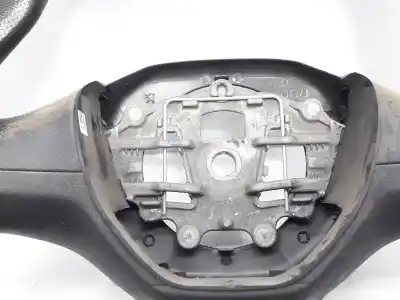 Pezzo di ricambio per auto di seconda mano VOLANTE per PEUGEOT 208  Riferimenti OEM IAM 96750123ZL  