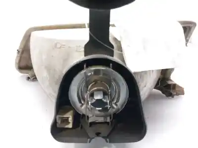 Second-hand car spare part right headlight for peugeot 106 (s1) long beach oem iam references 084638