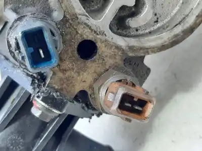 Second-hand car spare part thermostat for peugeot 806 srdt oem iam references 133811  