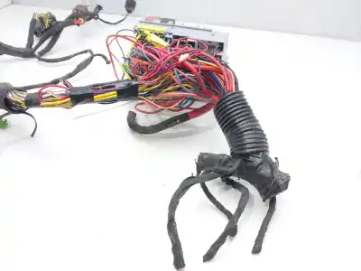 Автозапчасти б/у блок реле/предохранителей за jeep compass ii sport 4x2 ссылки oem iam 51987784  