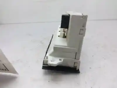 Peça sobressalente para automóvel em segunda mão display gps / multimídia por citroen c3 pluriel 1.4 referências oem iam 9647409477  