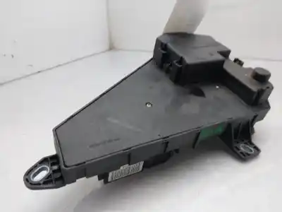 Second-hand car spare part fuse box unit for bmw 5 (e60) 520 i oem iam references 690661805  