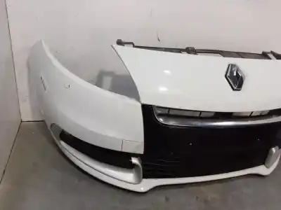Pièce détachée automobile d'occasion le pare-choc avant pour renault scenic iii expression références oem iam 620104524x  