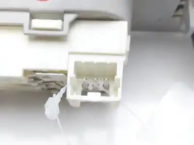 Автозапчасти б/у задняя левая ручка за jeep compass ii sport 4x2 ссылки oem iam 6ll27ps4ab  