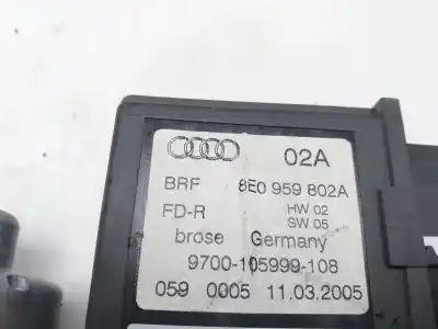 Автозапчасти б/у мотор заднего правого стекла за audi a4 b7 avant (8ed) 2.0 tdi 16v ссылки oem iam 8e0959802a  