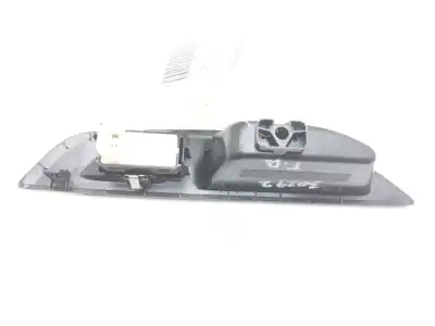 Peça sobressalente para automóvel em segunda mão botão / interruptor elevador vidro traseiro direito por peugeot 208 (p2) active referências oem iam 98044803zd