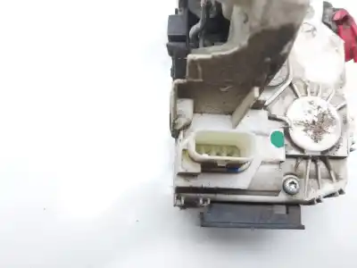 Second-hand car spare part front right door lock for dodge avenger sxt oem iam references 04589426ae  