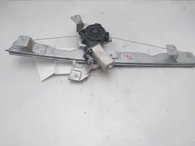 Second-hand car spare part passenger side right window regulator for dacia duster laureate 4x2 oem iam references 8200733825  