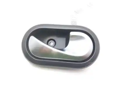 Second-hand car spare part interior right rear handle for dacia duster ii essential oem iam references 8200733847
