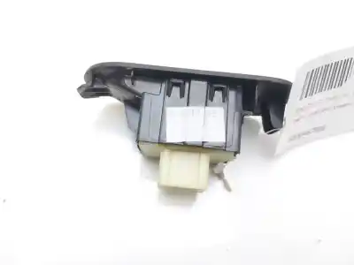 Second-hand car spare part rear right power window switch for dacia duster ii essential oem iam references 8200467835