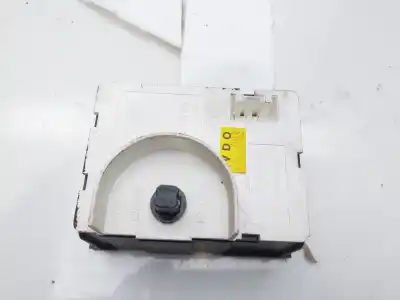 Peça sobressalente para automóvel em segunda mão display gps / multimídia por opel vectra a gl referências oem iam 90478348