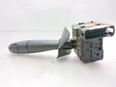 Second-hand car spare part windshiel wiper switch for renault kangoo (f/kc0) authentique oem iam references 8200379526   Second-hand car spare part windshiel wiper switch for renault kangoo (f/kc0) authentique oem iam references 8200379526