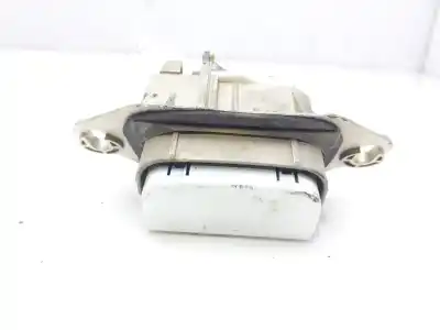 Second-hand car spare part tailgate back door handle for renault megane i fase 2 berlina (ba0) 1.4 16v expression 95 cv / 70 kw oem iam references 7701471822  