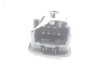 Second-hand car spare part REAR LEFT POWER WINDOW SWITCH for LAND ROVER DISCOVERY III (L319)  OEM IAM references YUD501080PVJ  