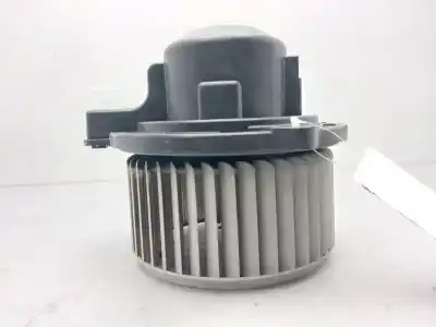 Pièce détachée automobile d'occasion ventilateur de chauffage pour kia sorento (bl) (2002->) 2.5 crdi références oem iam b308830230