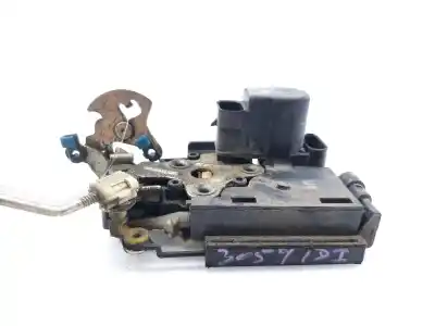 Second-hand car spare part left front door lock for daewoo tacuma sx oem iam references 96260981  