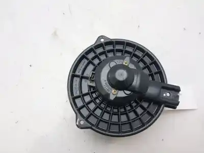Peça sobressalente para automóvel em segunda mão ventilador de aquecimento por mazda 2 berlina (dy) 1.4 diesel cat referências oem iam hb111gj8aa02