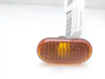 Tweedehands auto-onderdeel RECHTER ZIJLAMP voor RENAULT CLIO II FASE I (B/CBO)  OEM IAM-referenties 7700822136  
