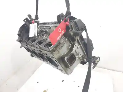 Pièce détachée automobile d'occasion culasse du moteur pour chevrolet aveo lt références oem iam 96896009  