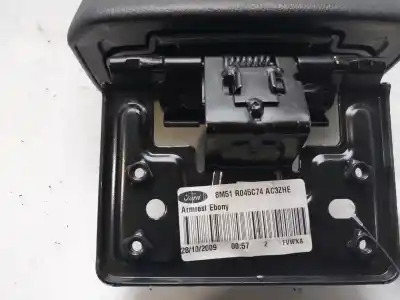 Pezzo di ricambio per auto di seconda mano bracciolo centrale per ford focus lim. (cb4) trend riferimenti oem iam 8m51r045c74ac  