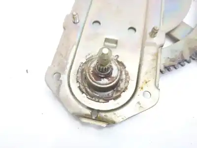Peça sobressalente para automóvel em segunda mão elevador de vidros dianteiro direito por citroen c15 d referências oem iam 95602363