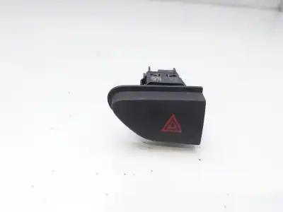 Second-hand car spare part hazard warning lights for dacia duster ii essential oem iam references 252907372r