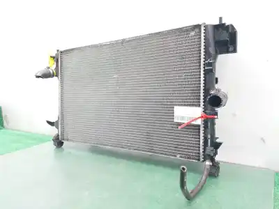 Pezzo di ricambio per auto di seconda mano radiatore d acqua per fiat croma (194_) 1.9 d multijet (194axc1b 194axc12) riferimenti oem iam 51775637