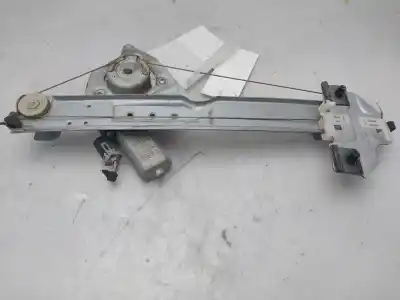Second-hand car spare part rear left window regulator for dacia duster laureate 4x2 oem iam references 8200733831  