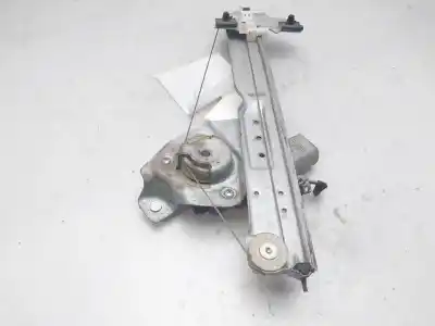 Second-hand car spare part rear left window regulator for dacia duster laureate 4x2 oem iam references 8200733831  