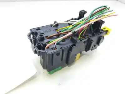 Peça sobressalente para automóvel em segunda mão caixa de fusíveis e relés por citroen jumpy combi confort xs 120 cv / 88 kw referências oem iam 9806192580  