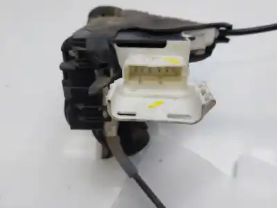 Peça sobressalente para automóvel em segunda mão fechadura da porta dianteira esquerda por citroen c4 berlina lx referências oem iam 9686719880  