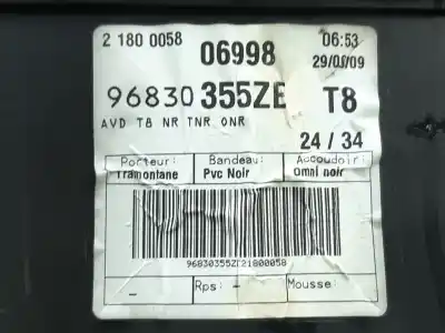 Pezzo di ricambio per auto di seconda mano rivestimento porta anteriore destro per peugeot 3008 premium riferimenti oem iam 96830355ze  