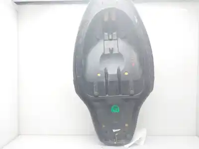 Second-hand car spare part right front seat for yamaha jog r 50 jog r 2006-> oem iam references 5rwf47300100  