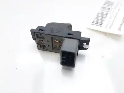 Second-hand car spare part rear left power window switch for ssangyong korando limited 4x2 oem iam references 8581134000hdv  