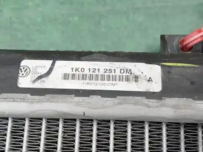Peça sobressalente para automóvel em segunda mão radiador de água por volkswagen scirocco (137) 2.0 tdi (130kw) referências oem iam 1k0121251