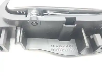 Автозапчасти б/у ЛЕВАЯ ЗАДНЯЯ ВНУТРЕННЯЯ РУЧКА за CITROEN C4 LIM.  ссылки OEM IAM 9660525480  