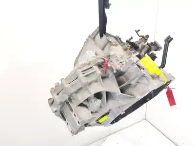 Second-hand car spare part gearbox for ssangyong korando limited 4x2 oem iam references 3102034000