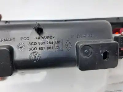 Автозапчастина б/у попільничка для volkswagen passat b6 variant (3c5) 2.0 tdi 16v посилання на oem iam 3c0863284g  