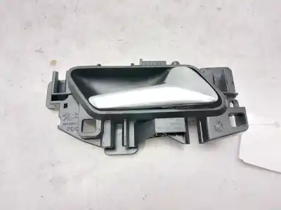 Peça sobressalente para automóvel em segunda mão puxador interior traseiro direito por peugeot 208 (p2) active referências oem iam 98201552vv